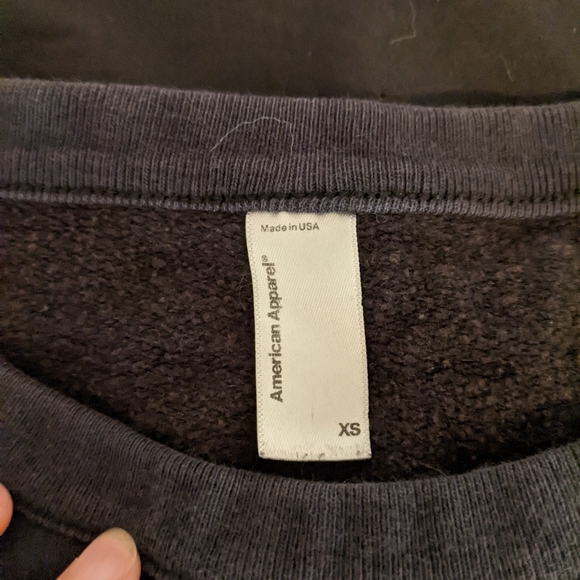 Black slim fit sweater with cat decal - Picture 3 of 3